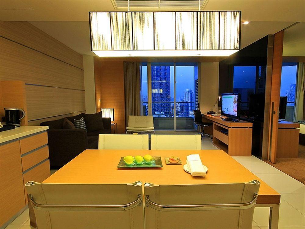 אפרטהוטל Oaks Bangkok Sathorn מראה חיצוני תמונה