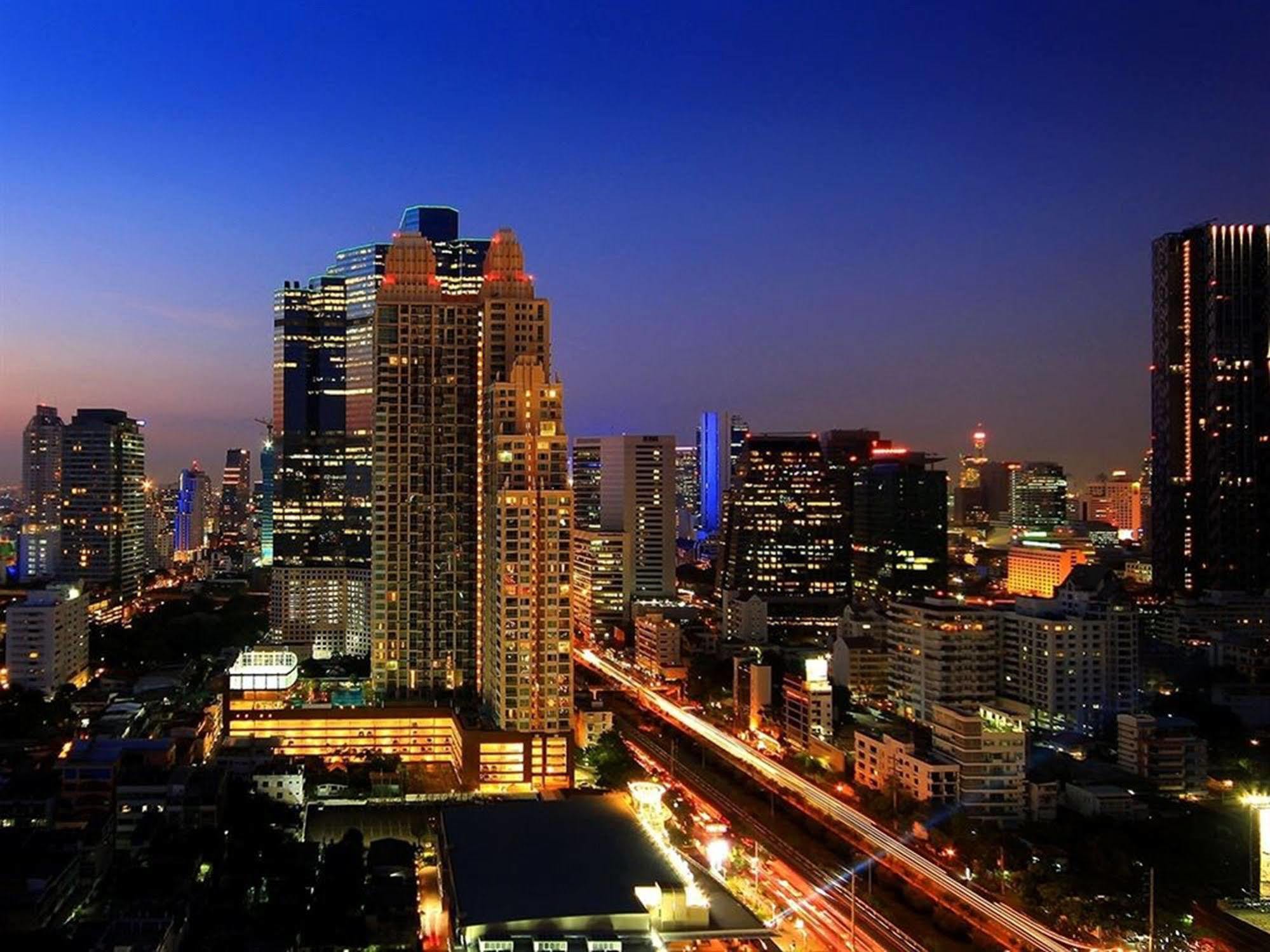 אפרטהוטל Oaks Bangkok Sathorn מראה חיצוני תמונה